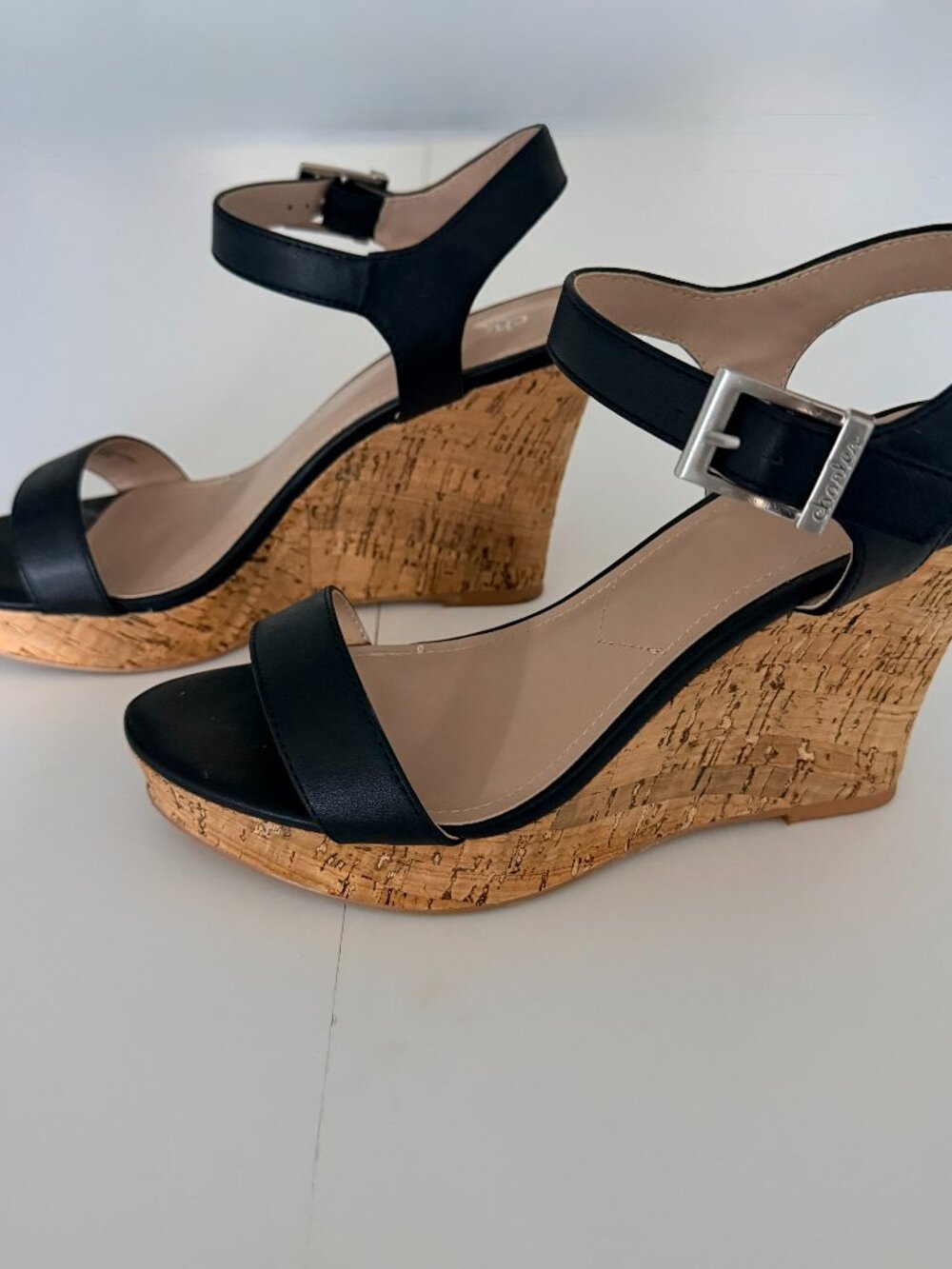 Charles by Charles David Lindy Cork Wedge Sandal Sz 8M Lightweight Comfy Casual